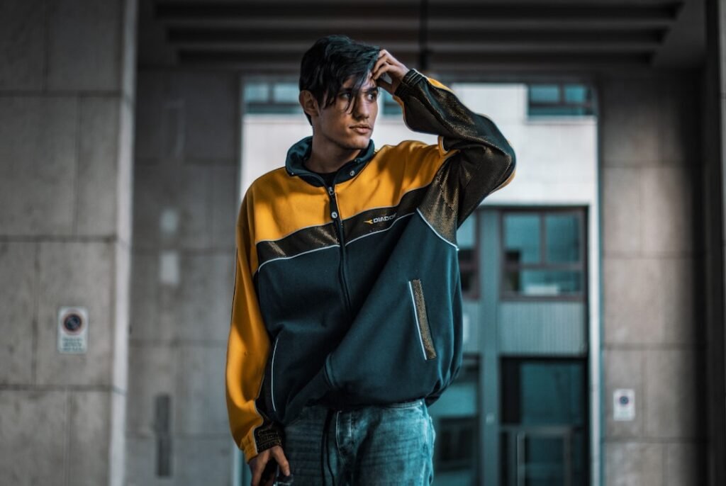 7 Inspirasi Outfit Ke Kampus Pria GM88 2026: Tampil Stylish dengan Kombinasi Casual dan Techwear Terbaru